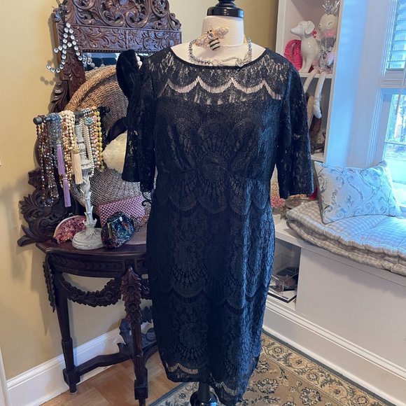 Rabbit Rabbit Rabbit EUC 22W Black Lace Dress - Picture 2 of 14